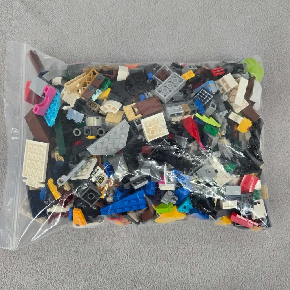 LEGO 2lb 2oz Bulk Mixed Bricks Plates Specialty Pieces Multicolor Creative Lot